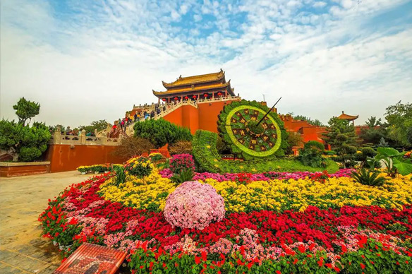 China Kaifeng Chrysanthemum  Culture Festival